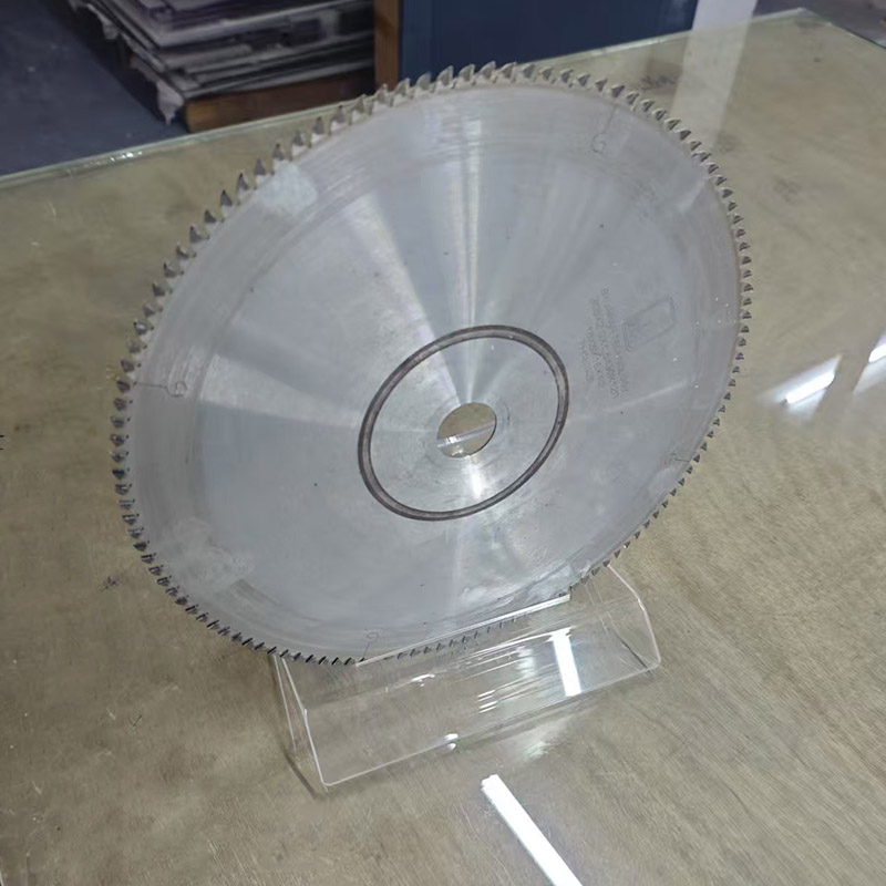 亞克力鋸片展示架定制也可展示獎(jiǎng)牌硬幣展架